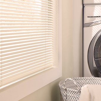 Alternate image for 1 Inch Classics Cordless Blinds
