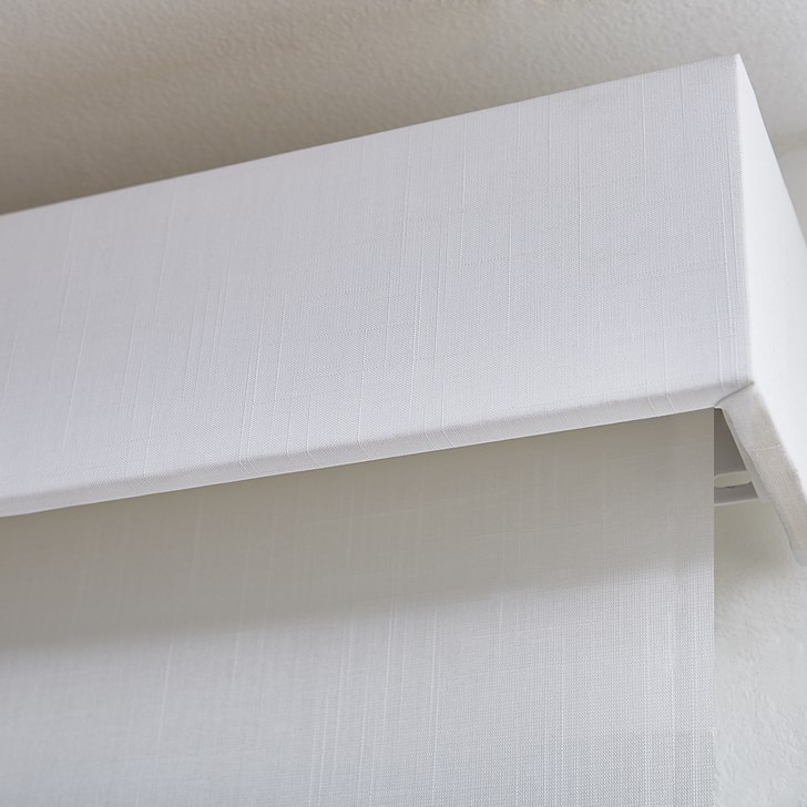 Fabric-wrapped 4" cornice detail. Color: Flaxen 11% Pure White