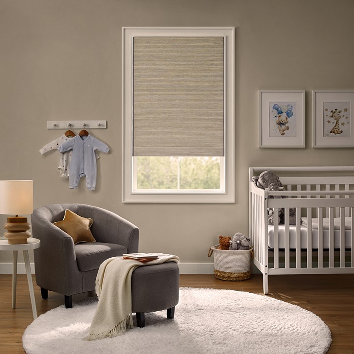 Color: Leia Gray ZW25C; Lift: Cordless; Light Control: Blackout Liner; Headrail: No Valance; Edge Binding: Gray