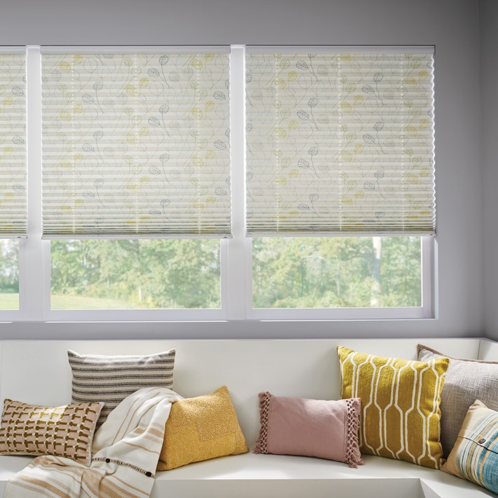 Color: Springleaf Apple Tree