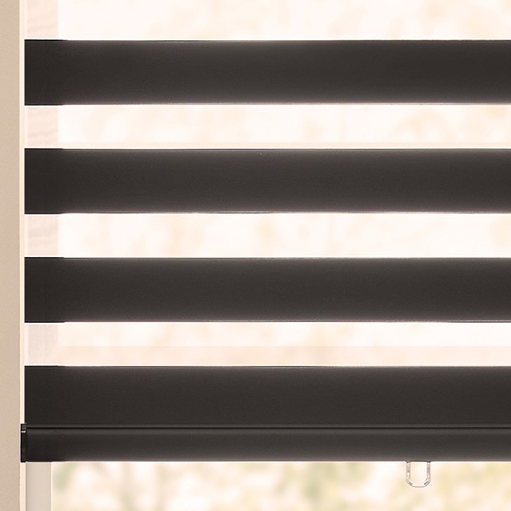 Color: Charron Black CHR05; Lift: Cordless; Headrail: Metal Square Cassette in the Black color; Bottom Rail: Rounded Bottom Bar with Pull Tab