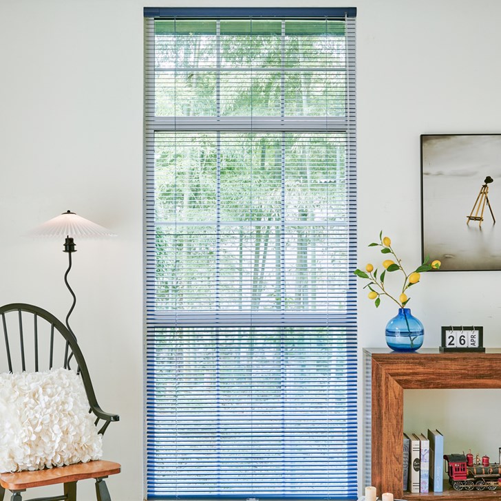 Color: Monaco Blue A25047