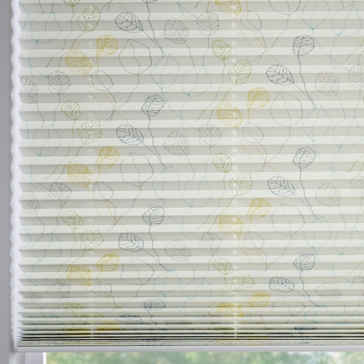 Color: Springleaf Apple Tree