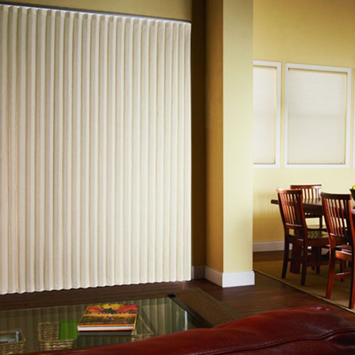 Color: Linen Candlelight