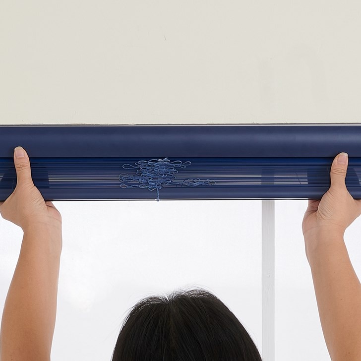 Color: Monaco Blue A25047