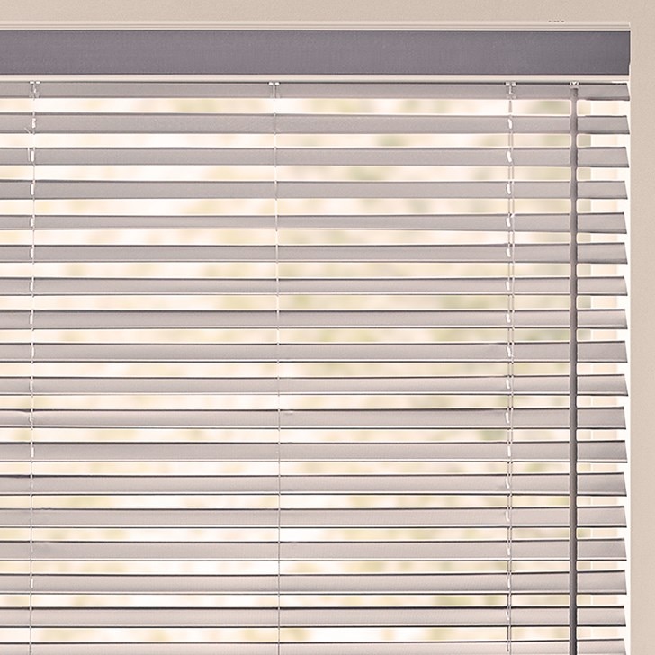 Color: Slate 50016; Lift: Cordless