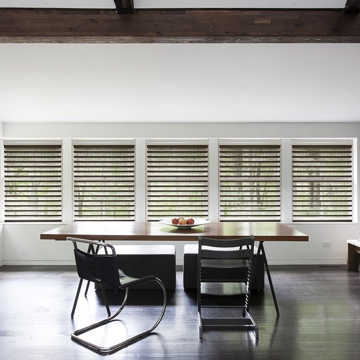 Shown in color Corsica Mocha