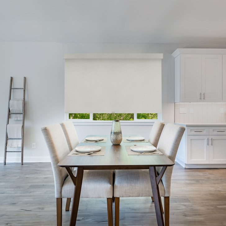 Color: Monaco Whitecap